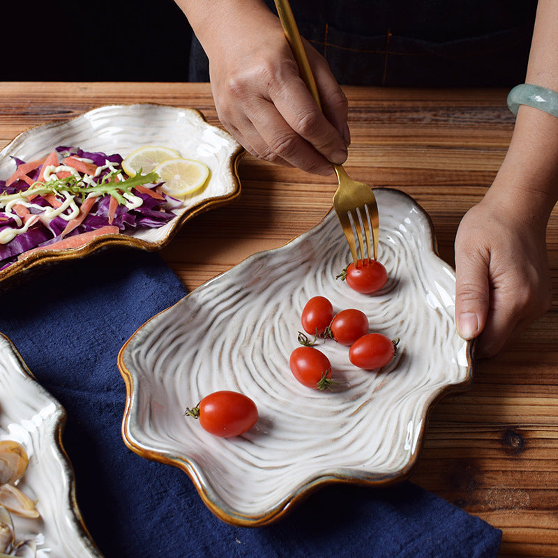 Japanese Ceramic Shell-Shaped Dinnerware Set